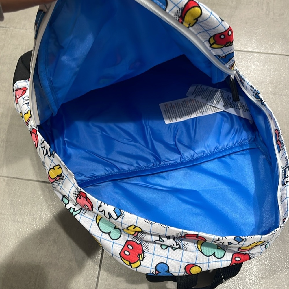 Colorful Disney Mickey backpack - Picture 3 of 3